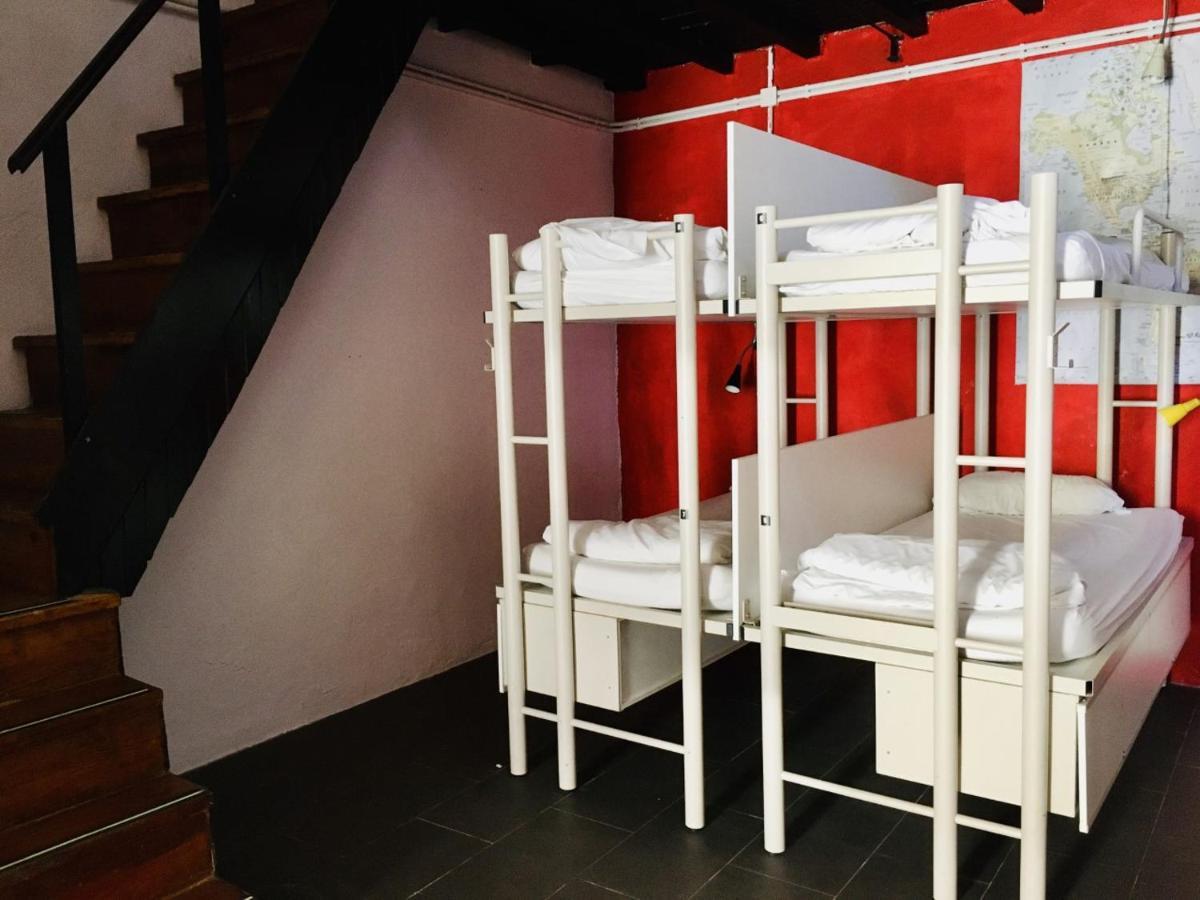 Safestay Lisbon Bairro Alto Bagian luar foto